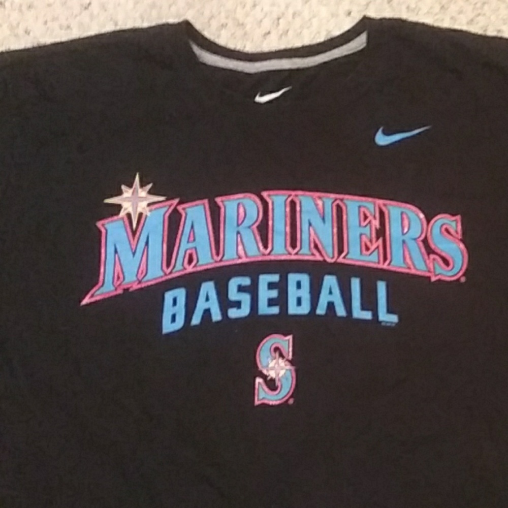 Nike Mariners Limited Edition Tshirt